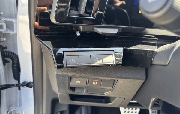 renault-austral-1-2-e-tech-full-hybrid-200ch-esprit-alpine-26 - 941024713