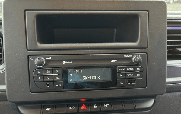 renault-master-iii-fg-f3500-l3h2-2-3-dci-135ch-confort-euro6 - 941154713