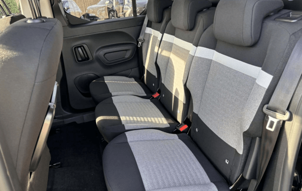 citroen-berlingo-taille-m-1-5-bluehdi-130ch-s-s-max-eat8-5-places - 941174713