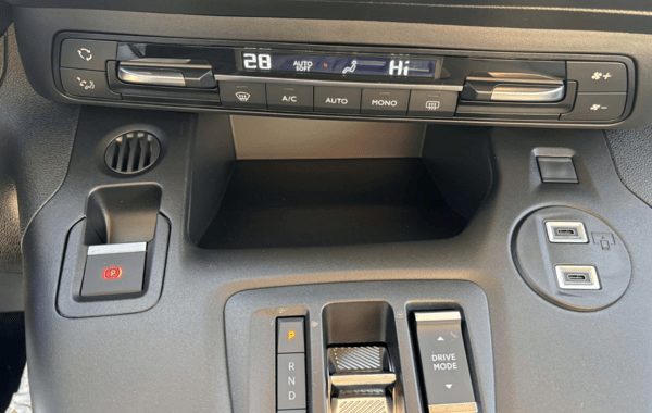 citroen-berlingo-taille-m-1-5-bluehdi-130ch-s-s-max-eat8-5-places - 941204713