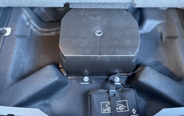 renault-austral-1-2-e-tech-full-hybrid-200ch-esprit-alpine-26 - 941254713