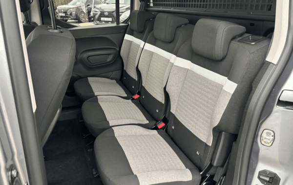 citroen-berlingo-taille-m-1-5-bluehdi-130ch-s-s-max-eat8-5-places - 941304713