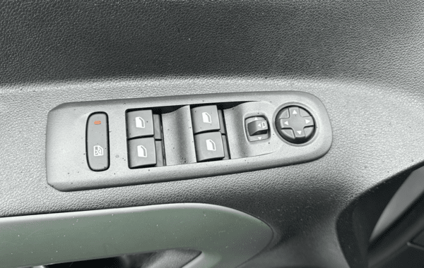 citroen-berlingo-m-bluehdi-100ch-s-s-shine - 941424713