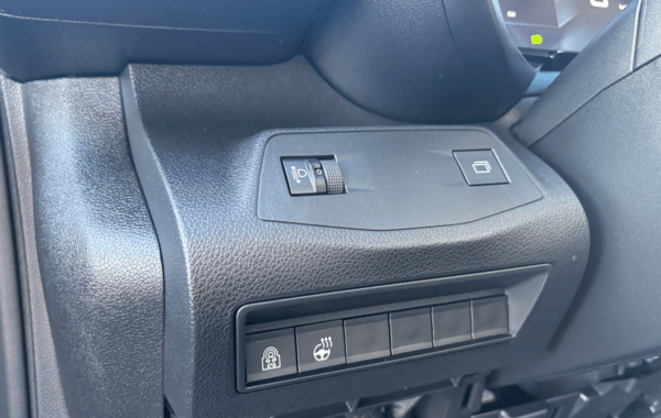 citroen-berlingo-taille-m-1-5-bluehdi-130ch-s-s-max-eat8-5-places - 941854713