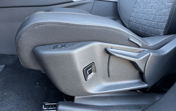 peugeot-3008-1-2-hybrid-145ch-allure-e-dcs6 - 942974713