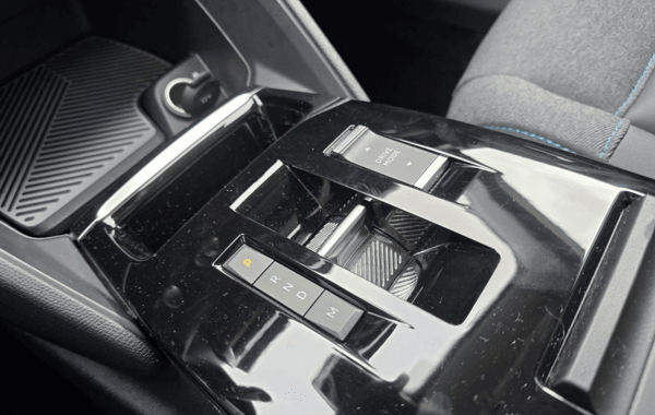 citroen-c4-puretech-130ch-s-s-shine-eat8 - 943374713