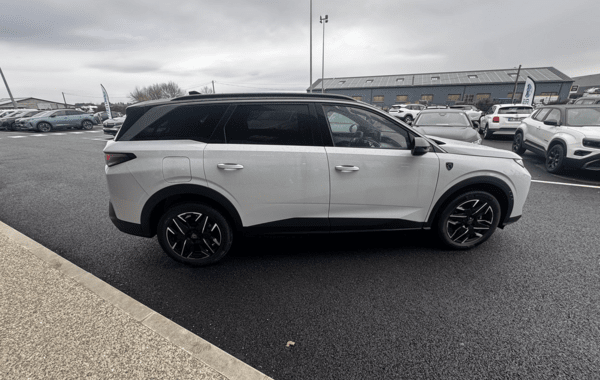 peugeot-5008-hybrid-145ch-gt-e-dcs6 - 943604713