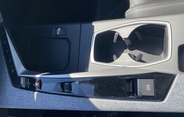 peugeot-5008-hybrid-145ch-gt-e-dcs6 - 943654713