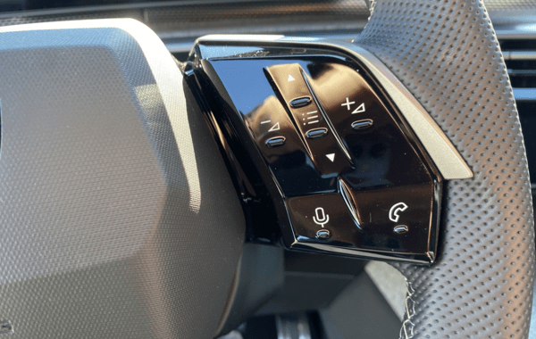 peugeot-5008-hybrid-145ch-gt-e-dcs6 - 943654713