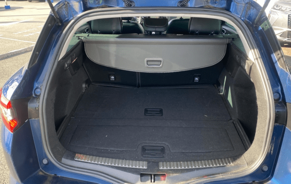 renault-megane-iv-estate-1-5-dci-110ch-energy-business-eco2-90g - 943864713