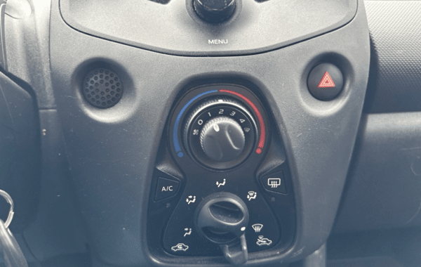 toyota-aygo-1-0-vvt-i-72ch-x-pro-5p-my19 - 943874713