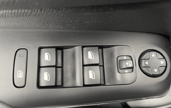 citroen-c5-aircross-bluehdi-130ch-s-s-shine-eat8-e6-d - 944324713