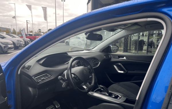 peugeot-308-1-2-puretech-130ch-s-s-allure-pack-eat8 - 944364713