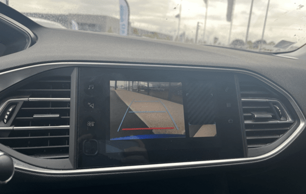 peugeot-308-1-2-puretech-130ch-s-s-allure-pack-eat8 - 944364713