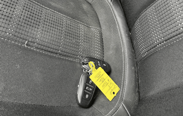 peugeot-308-1-2-puretech-130ch-s-s-allure-pack-eat8 - 944364713