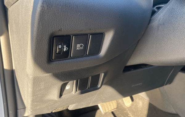 toyota-c-hr-122h-gr-sport-2wd-e-cvt-my20 - 944554713