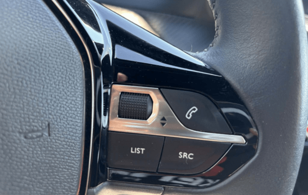 peugeot-2008-1-2-puretech-100ch-s-s-active-pack - 945074713