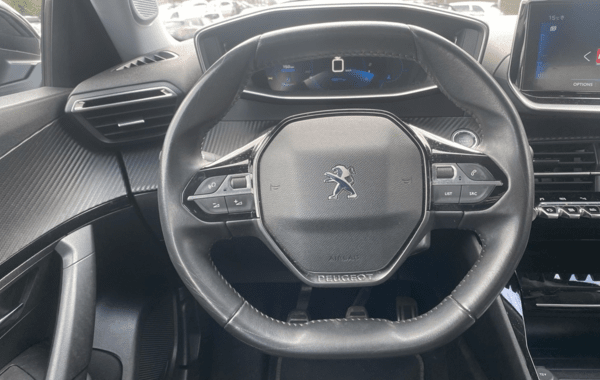 peugeot-2008-1-2-puretech-130ch-s-s-roadtrip - 945224713