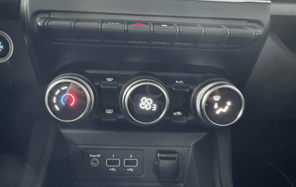 renault-zoe-e-tech-zen-charge-normale-r110-21 - 945334713