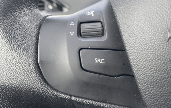 peugeot-208-affaire-1-2-puretech-82ch-s-s-premium-pack-euro6c - 945354713