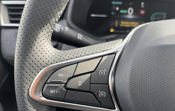 renault-clio-v-1-6-e-tech-145ch-full-hybrid-techno-25b - 945454713