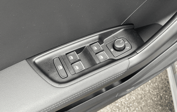 audi-a1-sportback-30-tfsi-116ch-s-line-s-tronic-7 - 945904713