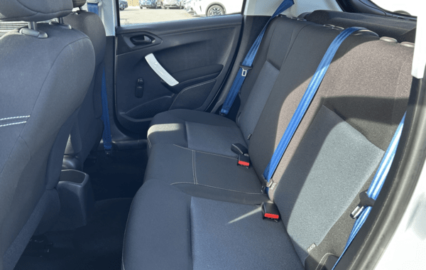 peugeot-208-1-2-puretech-68ch-like-5p - 946094713