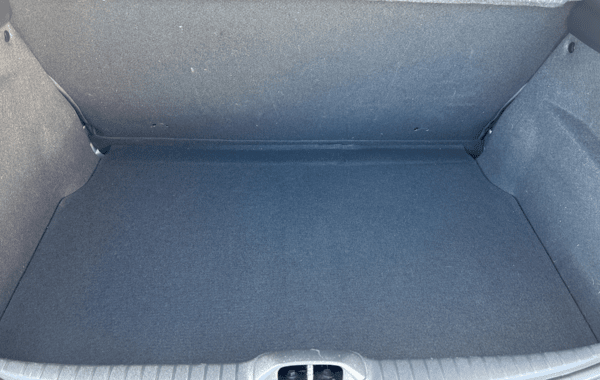 peugeot-208-1-2-puretech-68ch-like-5p - 946094713