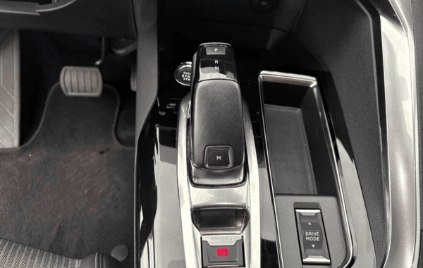 peugeot-3008-1-5-bluehdi-130ch-s-s-allure-pack-eat8 - 946124713