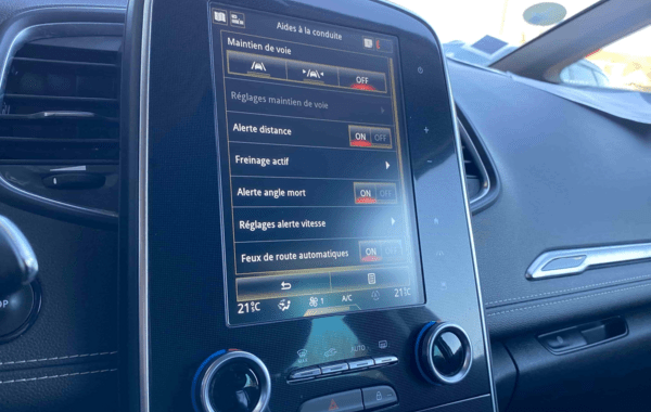 renault-grand-scenic-iv-1-7-blue-dci-150ch-business-intens-edc-7-places - 946214713