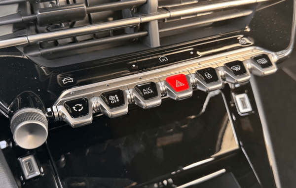 peugeot-2008-1-2-hybrid-145ch-gt-e-dcs6 - 946774713