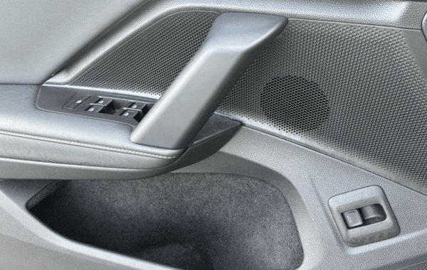 volkswagen-tiguan-2-0-tdi-150ch-elegance-dsg7 - 947034713