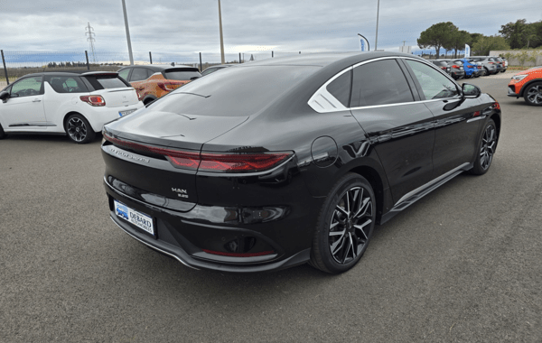 byd-han-517ch-85-kwh-executive-white-black-grey - 947764713