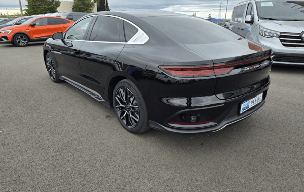 byd-han-517ch-85-kwh-executive-white-black-grey - 947764713