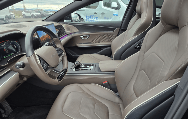 byd-han-517ch-85-kwh-executive-white-black-grey - 947764713