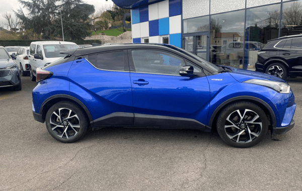 toyota-c-hr-122h-graphic-2wd-e-cvt - 947914713