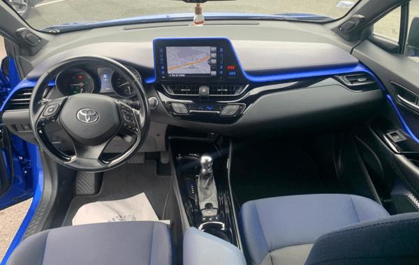 toyota-c-hr-122h-graphic-2wd-e-cvt - 947914713