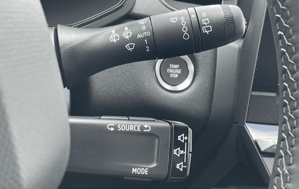 renault-captur-ii-1-8-e-tech-full-hybrid-160ch-techno-25 - 947964713