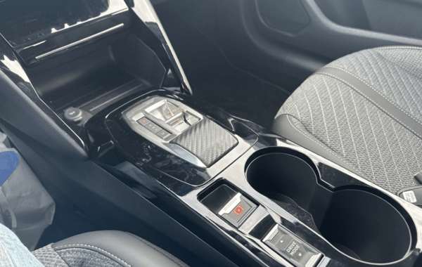 peugeot-208-1-2-hybrid-145ch-allure-e-dcs6 - 948244713