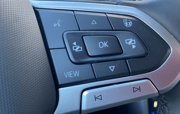 volkswagen-t-roc-1-5-tsi-evo2-150ch-life-plus-dsg7 - 948434713