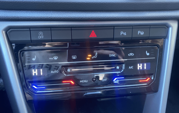 volkswagen-t-roc-1-5-tsi-evo2-150ch-life-plus-dsg7 - 948764713