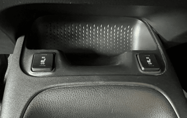 toyota-corolla-touring-spt-122h-dynamic-my21 - 948834713