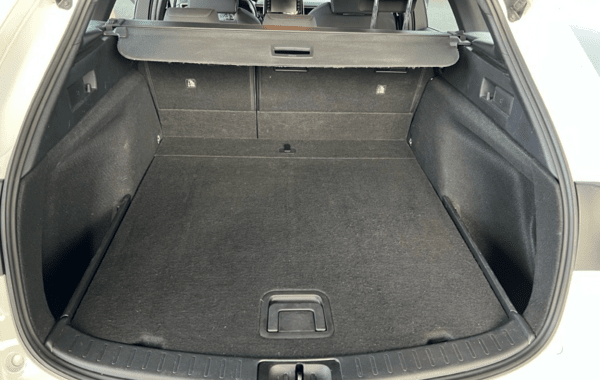 toyota-corolla-touring-spt-122h-dynamic-my21 - 948834713