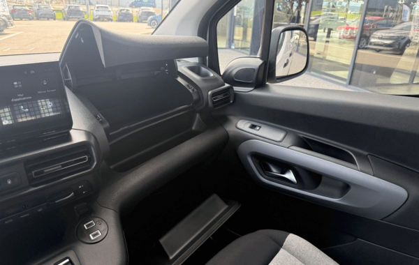 citroen-berlingo-taille-m-1-5-bluehdi-130ch-s-s-max-eat8-5-places - 949374713