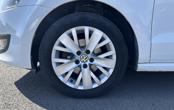 volkswagen-polo-1-2-60ch-concept-2-5p - 949464713