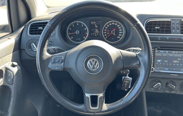 volkswagen-polo-1-2-60ch-concept-2-5p - 949464713