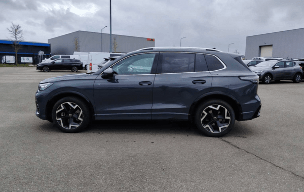 volkswagen-tiguan-2-0-tdi-150ch-r-line-dsg7 - 950254713