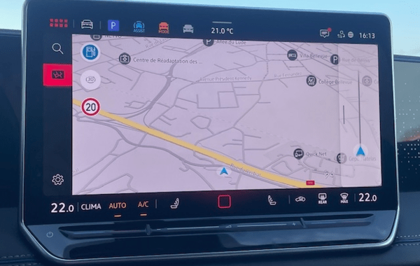 volkswagen-tiguan-2-0-tdi-150ch-r-line-dsg7 - 950274713