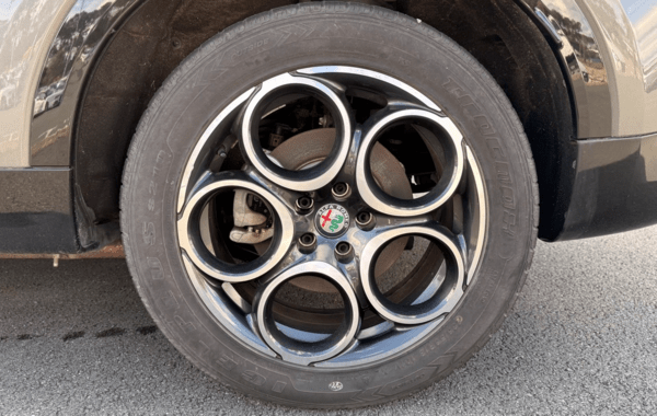 alfa-romeo-tonale-1-3-phev-280ch-ti-at6-e-q4 - 951104713