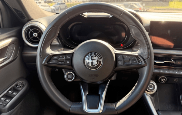 alfa-romeo-tonale-1-3-phev-280ch-ti-at6-e-q4 - 951104713